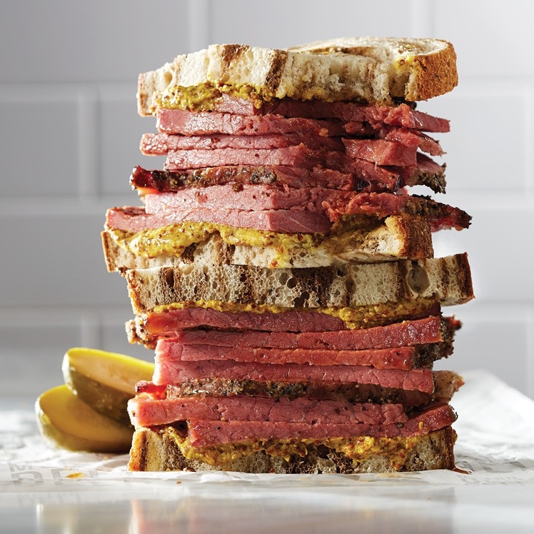 Private Selection® Sliced Angus Pastrami Top Round Deli Meat, 7 oz - Fry's  Food Stores